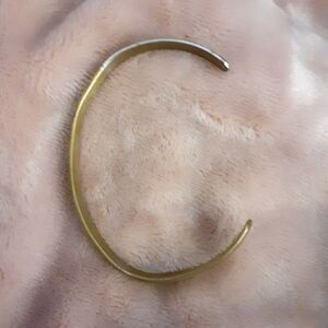 Brass tone metal simple wrap bracelet minimalist 5"